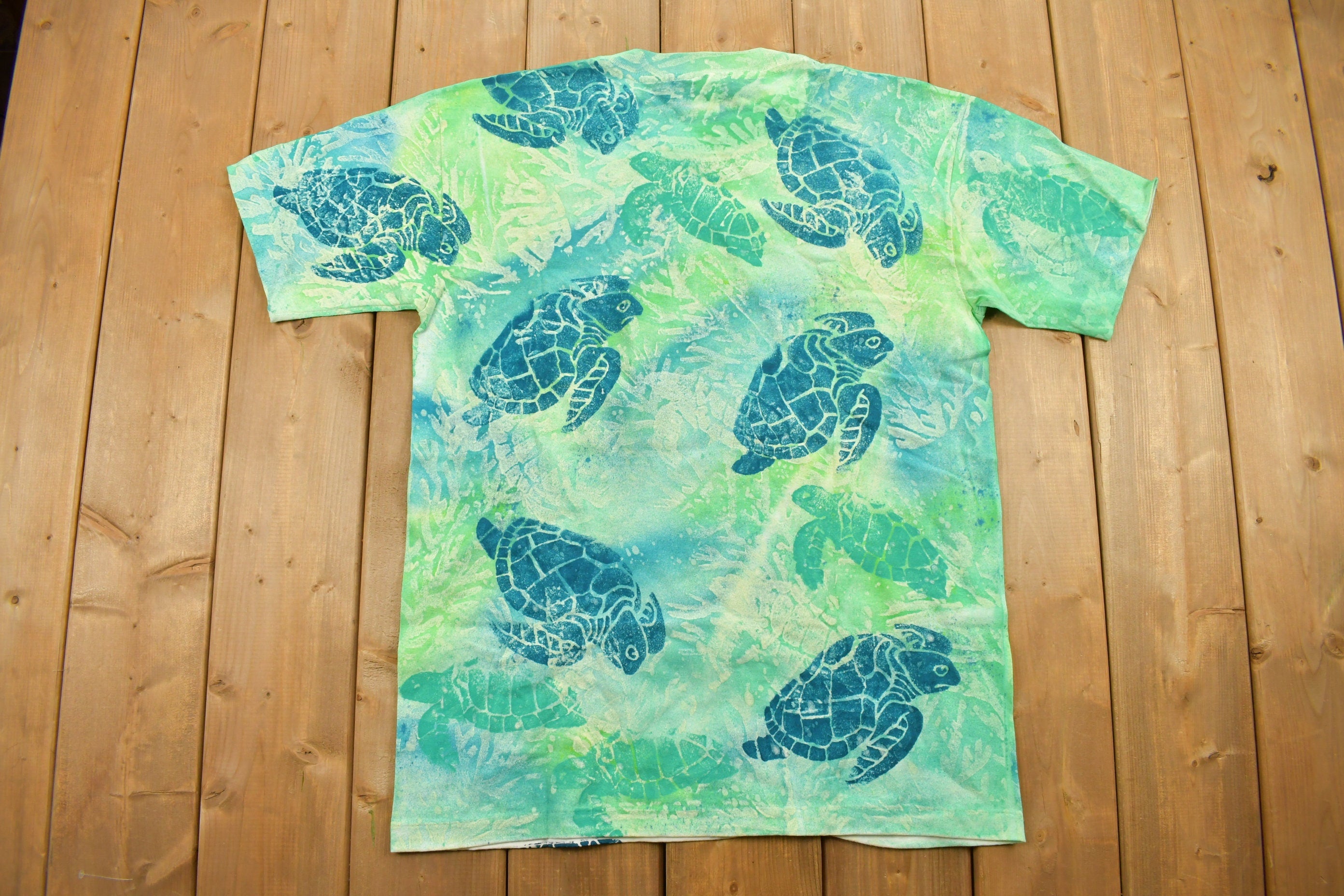 Vintage 1980s Deadstock Deep Sea Turtle Graphic T Shirt