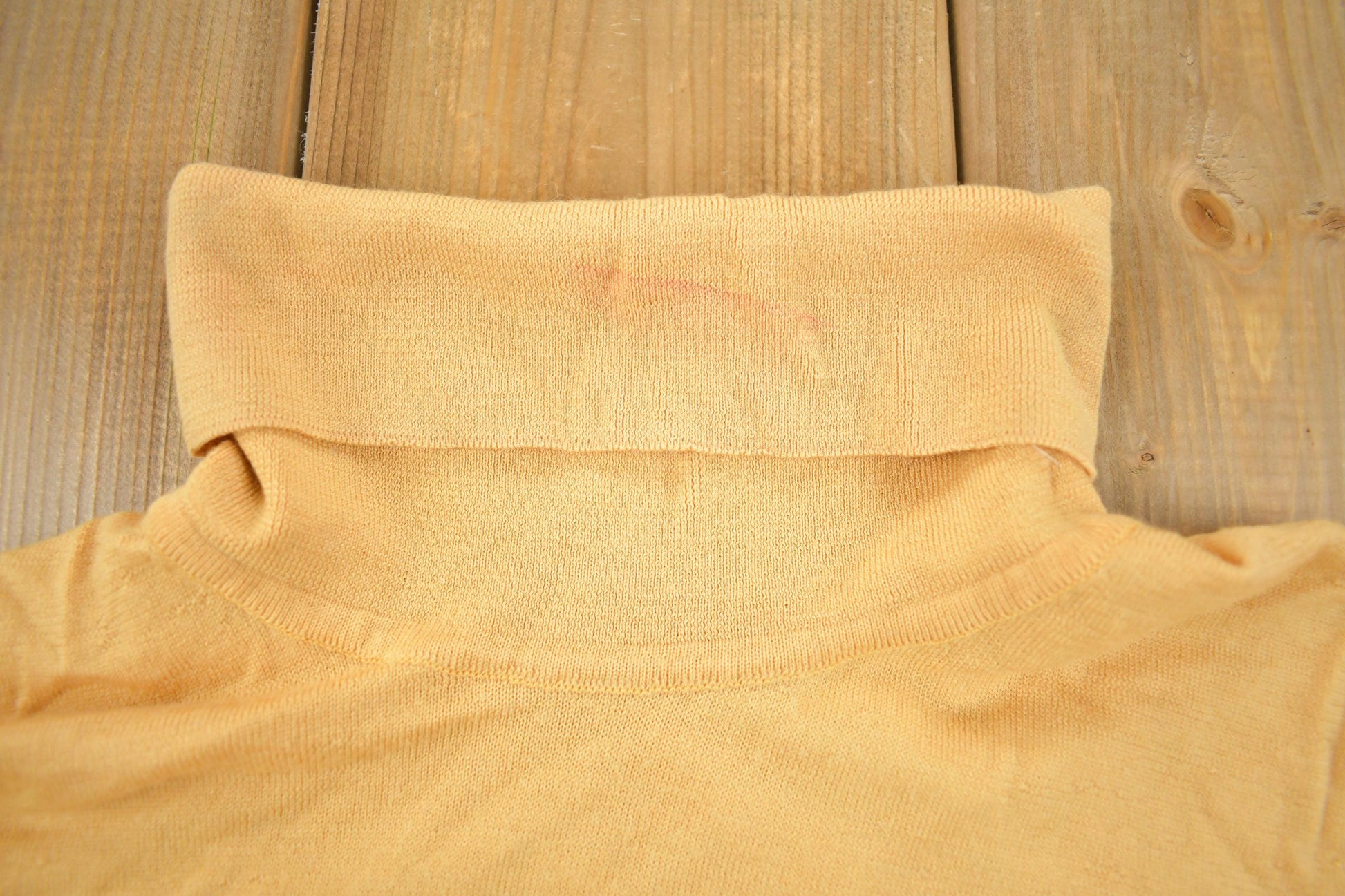 Vintage 1970s Turtle Neck Sweater