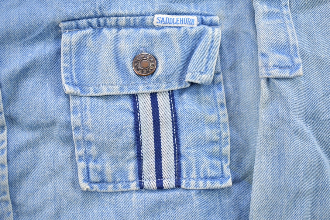Vintage 1990s Saddlehorn Jean Button Up Shirt