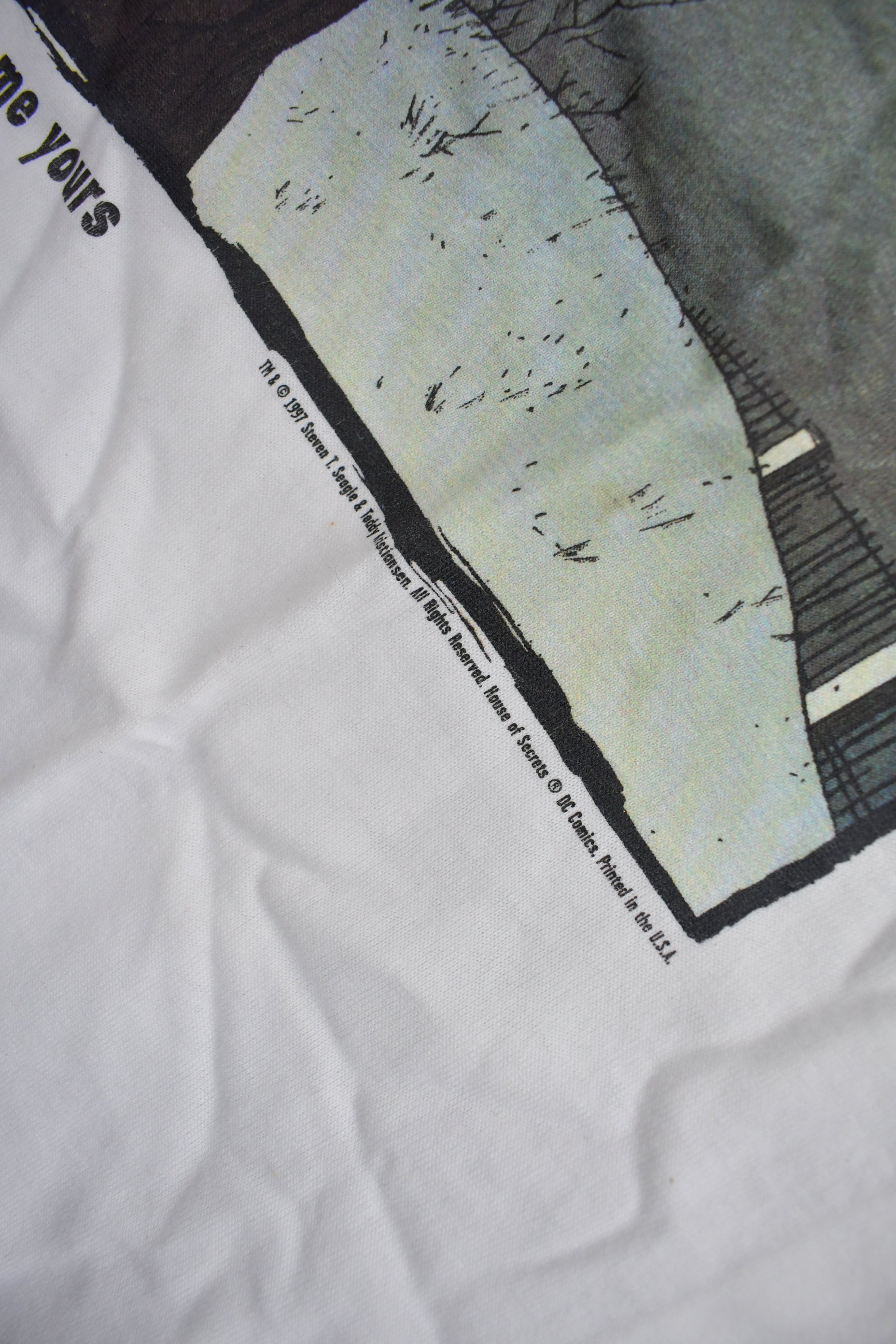 Vintage Deadstock 1997 House Of Secrets Comicbook Promo T-shirt / DC Comics / Single Stitch / Vintage T-shirt / Premium Vintage