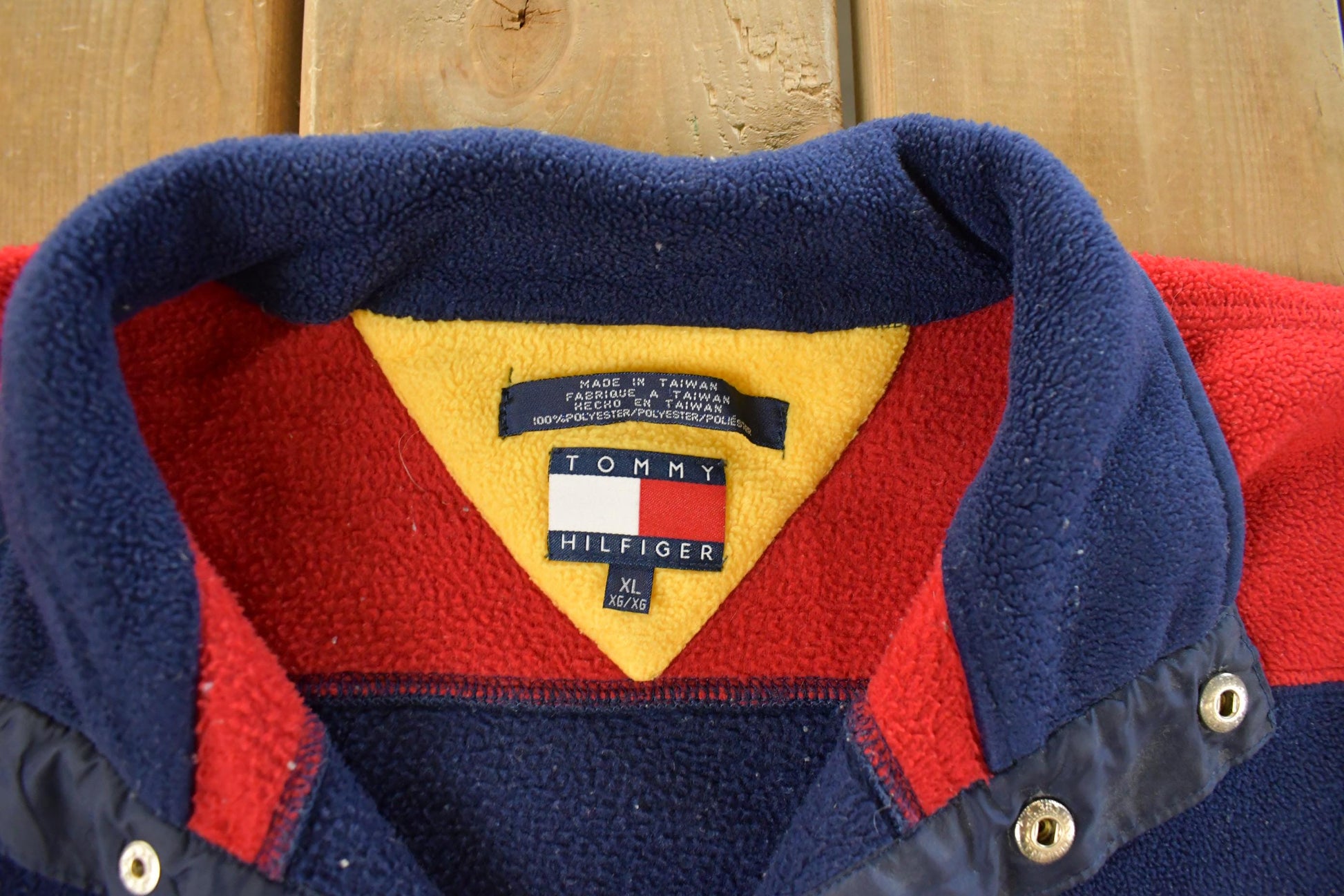 Vintage 1990s Tommy Hilfiger Flag Spellout Quarter Snap Fleece Sweater Men's XL  Vintage Tommy  90s Sweater  Streetwear  Athleisure