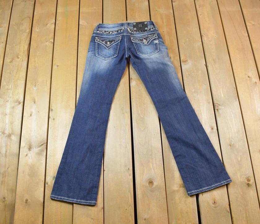 Vintage Y2K Miss Me Bedazzled Low Rise Jeans Size 26x31