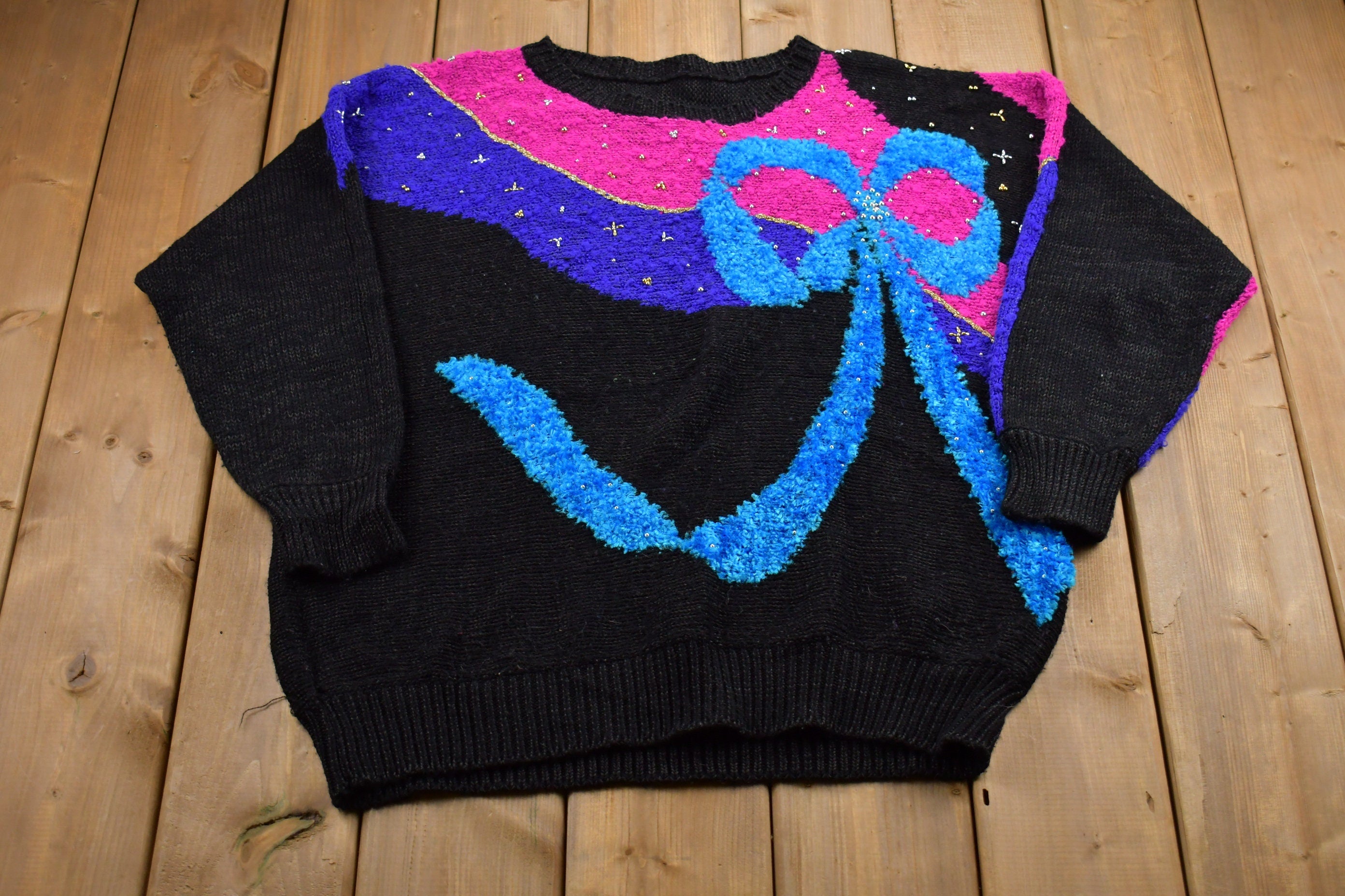 Vintage 1990s Ribbon Graphic Knitted Sweater