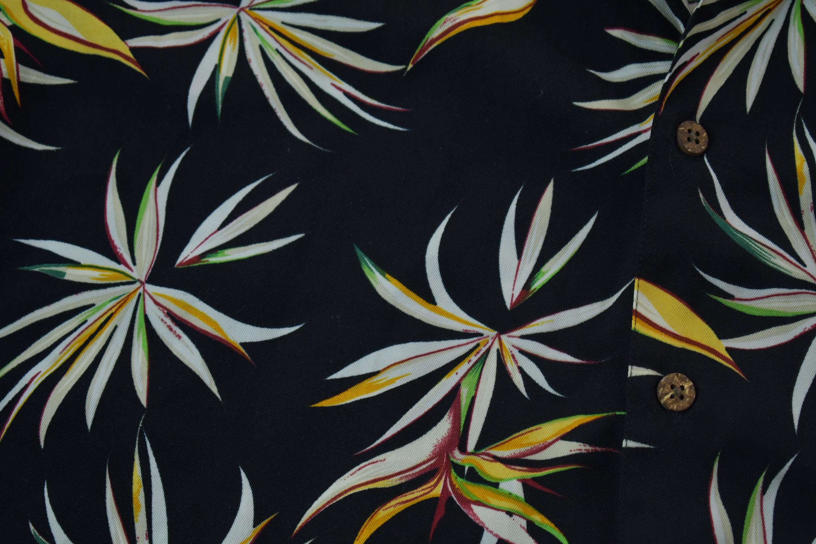 Vintage 1990s floral Graphic Button up T-Shirt