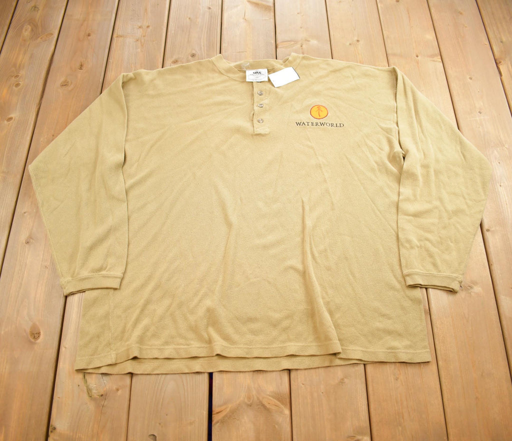 Vintage 1990s Water World Embroidered MCA Universal Blank Button Up Shirt