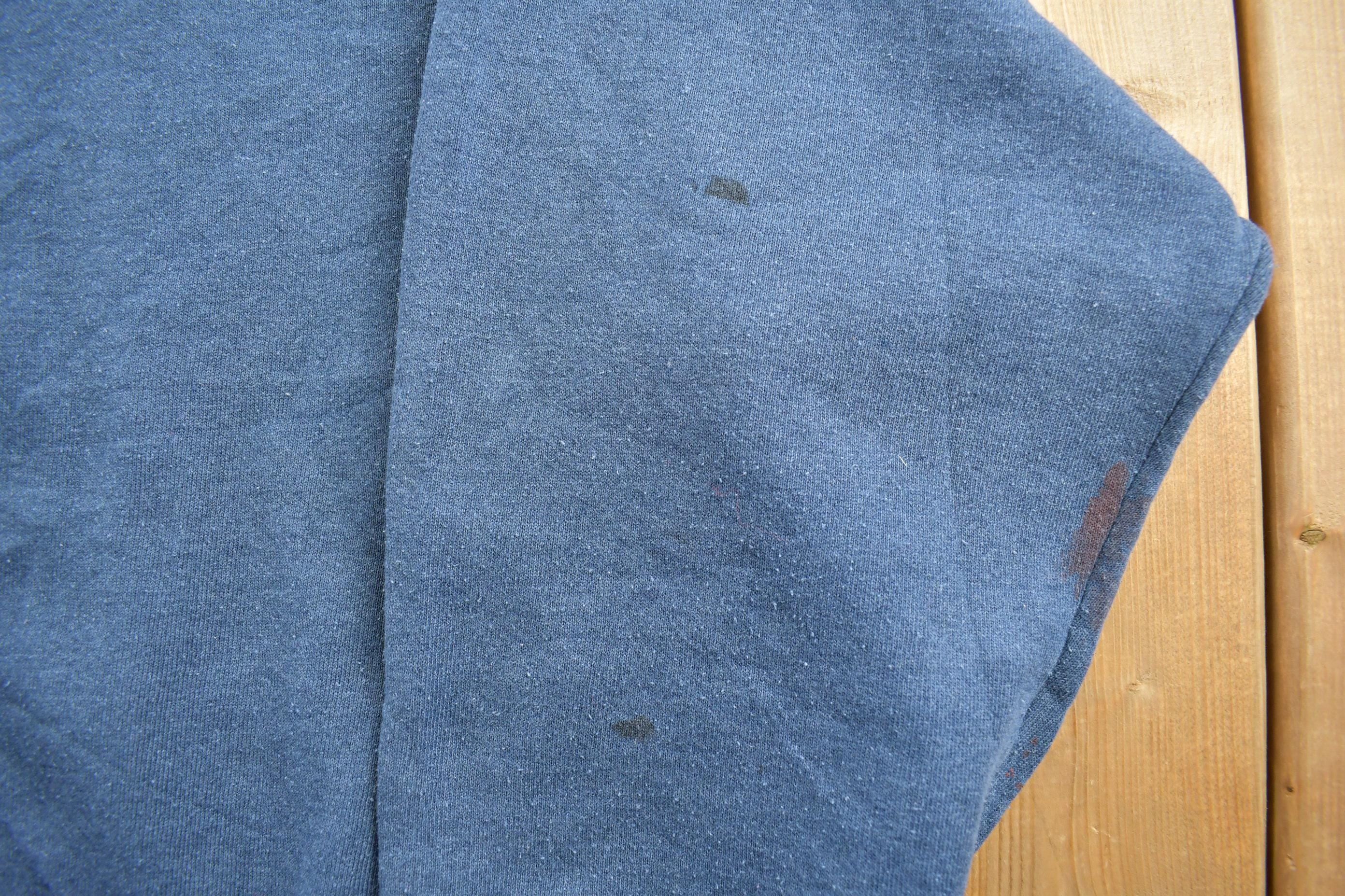 Vintage 1990s Blank Blue Wilson Crewneck Sweatshirt