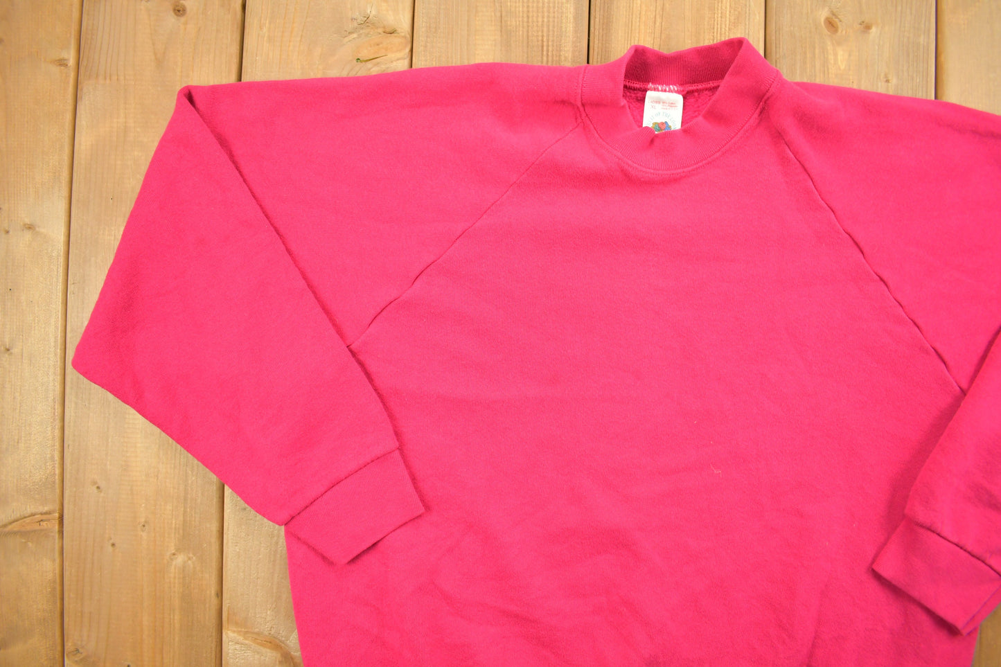 Vintage 1980s Ladies Blank Raglan Crewneck Sweatshirt / 80s Crewneck / Made In USA / Essential / Streetwear / 80s