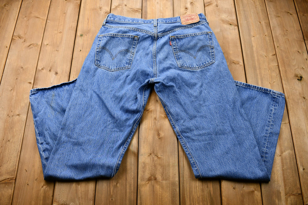 Vintage 1990s Levi's 501 Mid-Wash Regular Fit Straight Leg Jeans