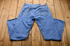 Vintage 1990s Levi's 501 Mid-Wash Regular Fit Straight Leg Jeans