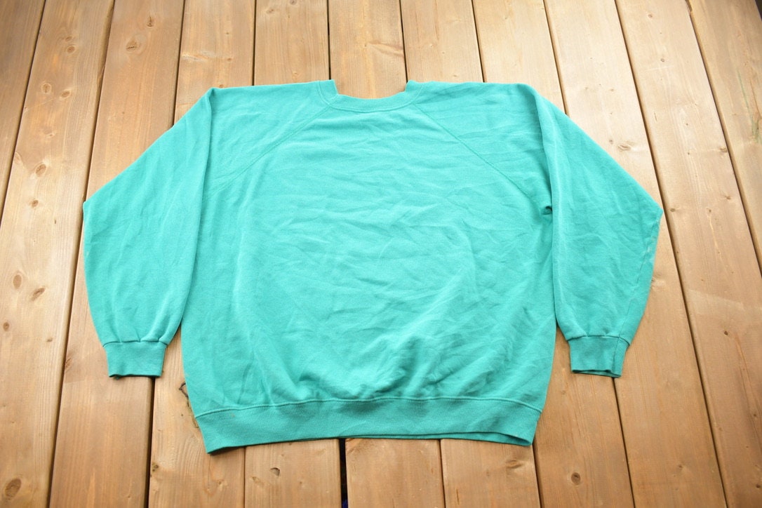 Vintage 1990s Derby New York Graphic Crewneck Sweatshirt