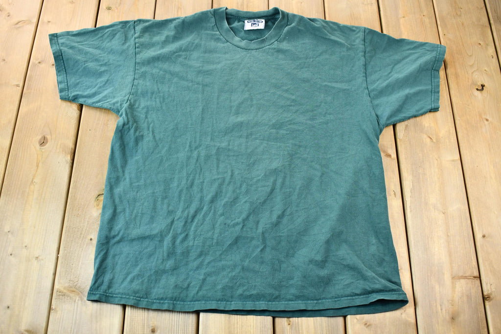 Vintage 1990s Lee Single Stitch Thick Collared Blank Green T-Shirt