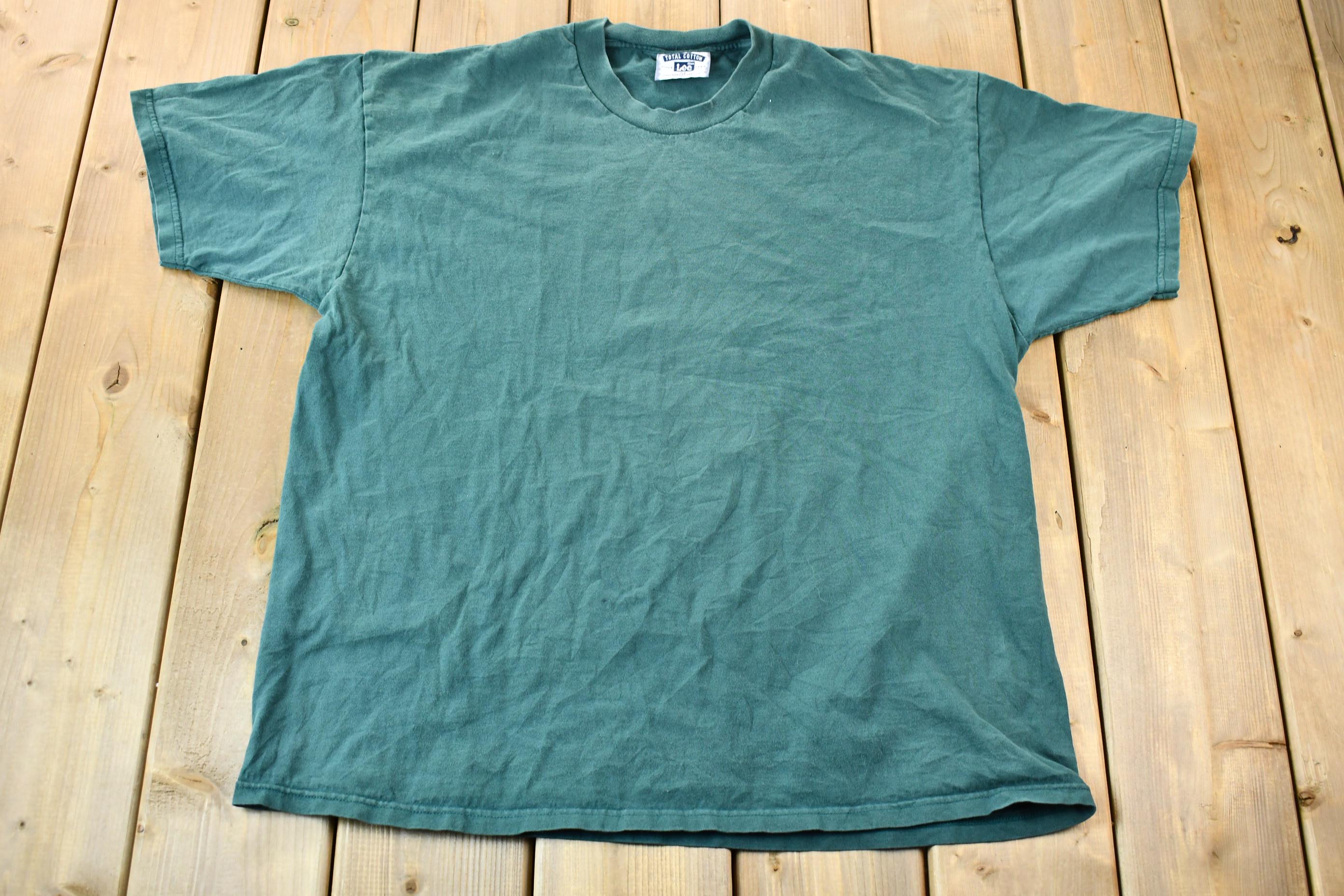 Vintage 1990s Lee Single Stitch Thick Collared Blank Green T-Shirt