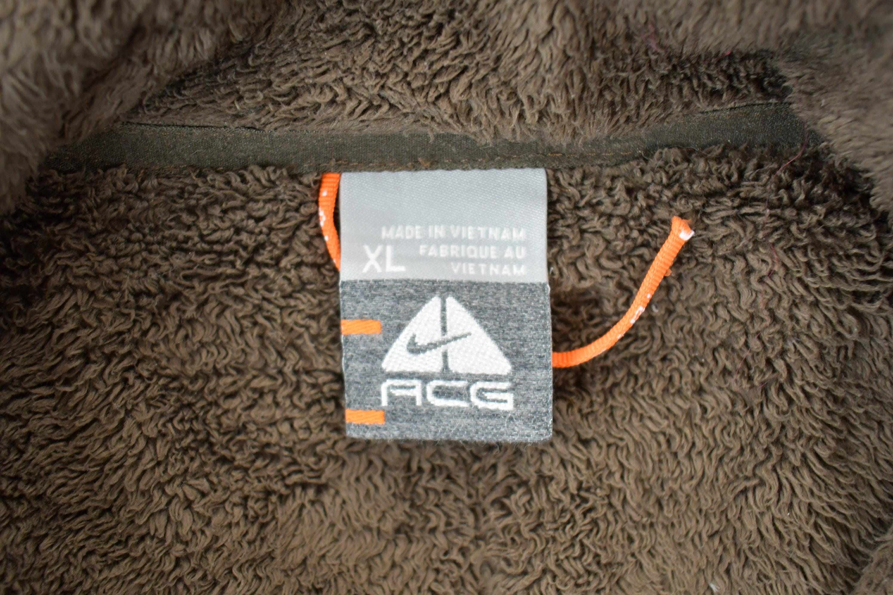 Vintage 1990s Nike ACG Fleece Sweater