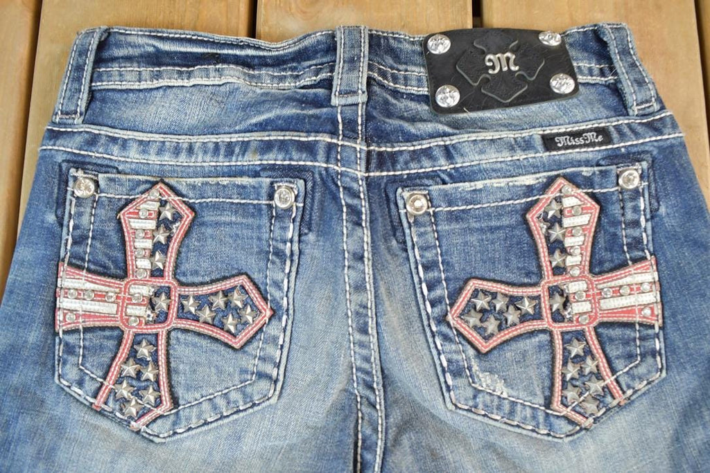 Vintage Y2K Miss Me Bedazzled Low Rise Jeans Size 26x31
