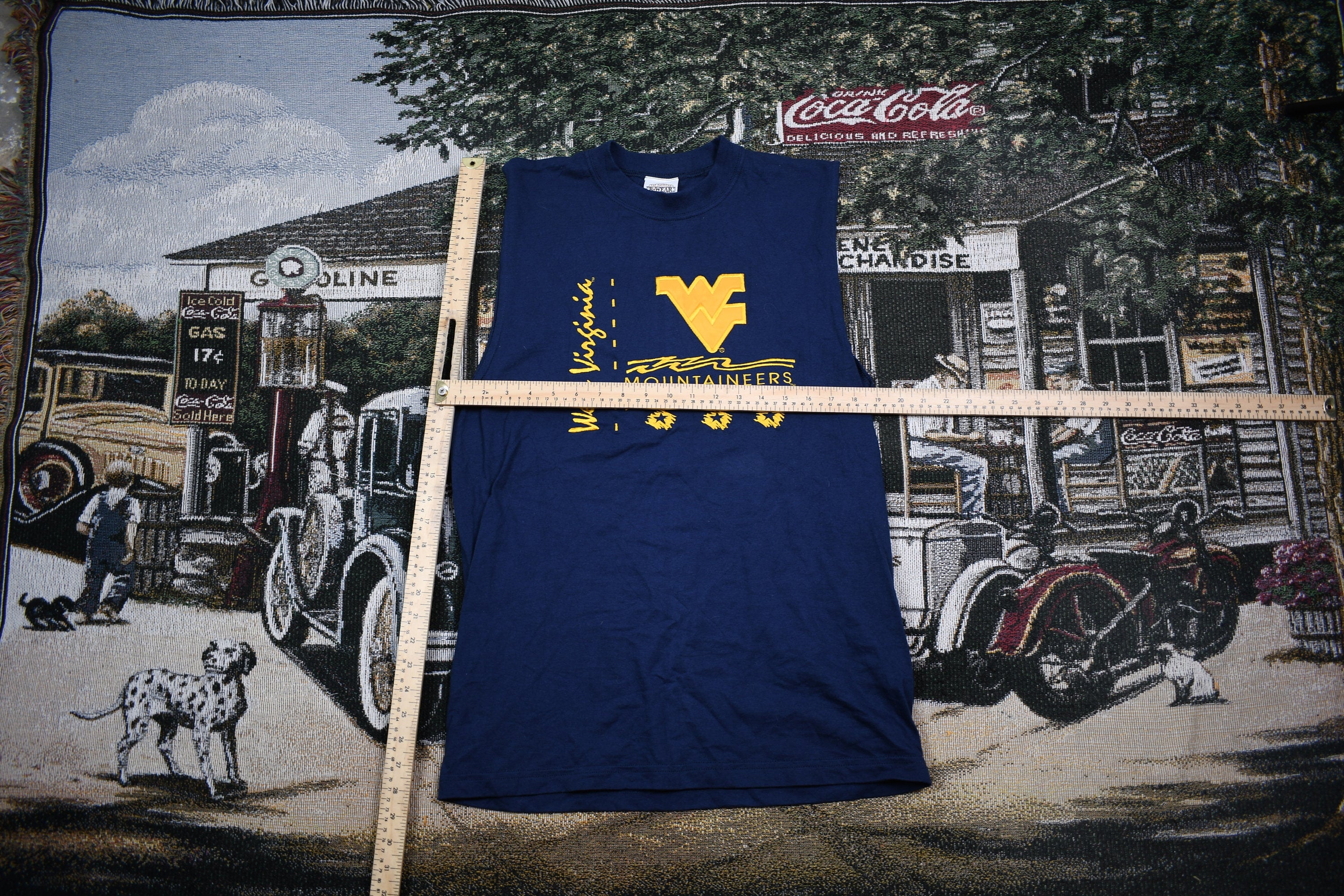 Vintage 1990s University Of West Virginia Mountaineers Graphic Tank Top Shirt