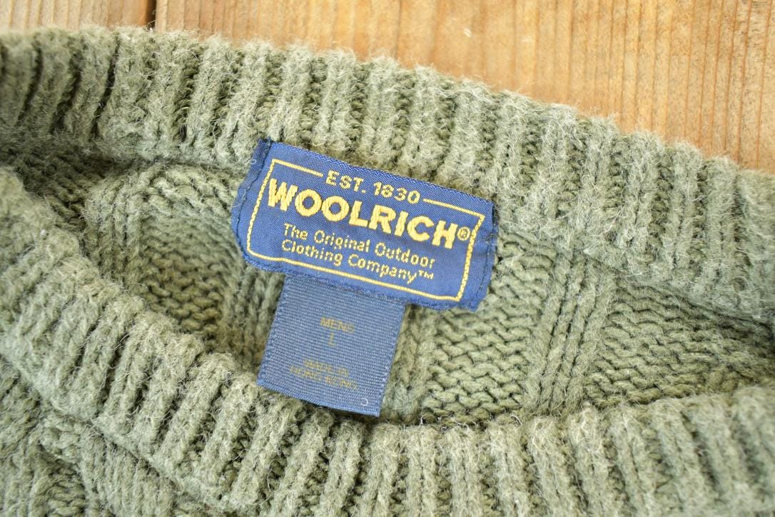 Vintage 1990s Woolrich Mens Cable Knit Crewneck Sweater Mens L