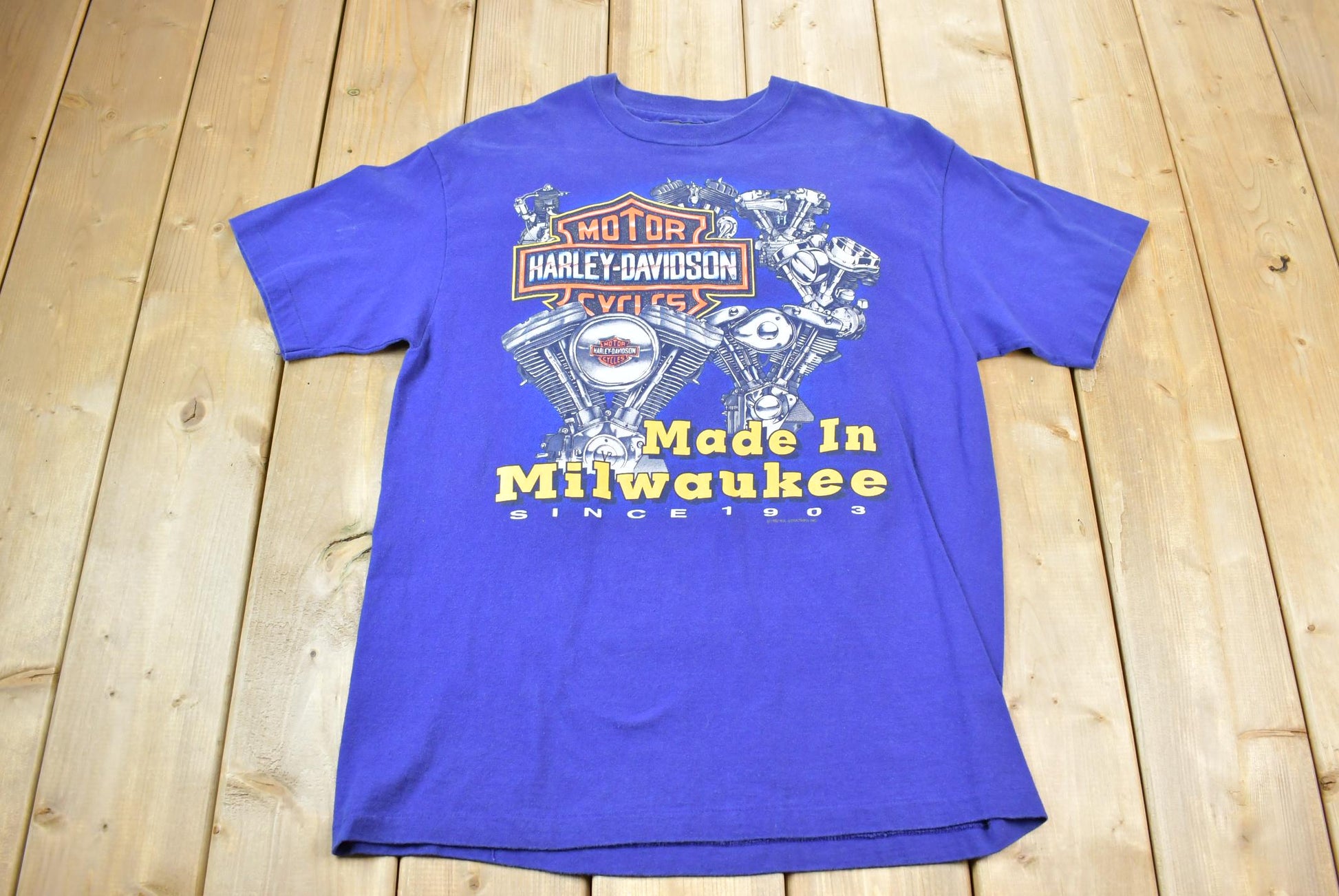 Vintage 1992 Made In Milwaukee Harley Davidson Motorcycles Graphic T-Shirt