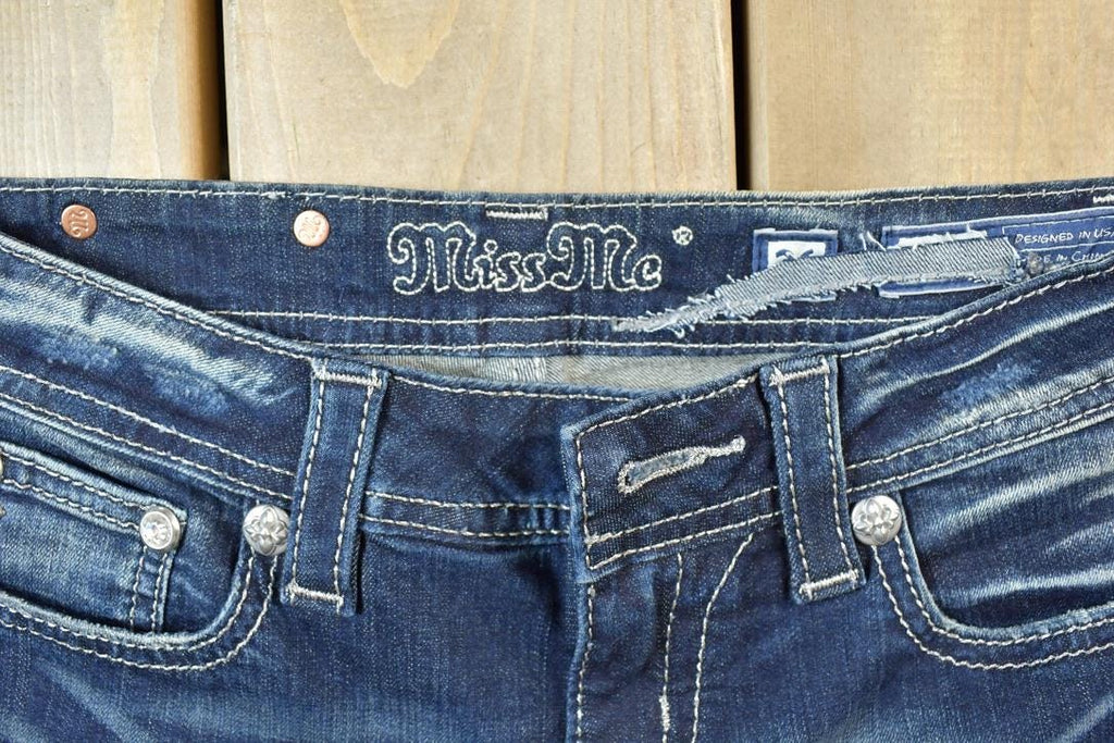 Vintage Y2K Miss Me Bedazzled Low Rise Jeans Size 26x31