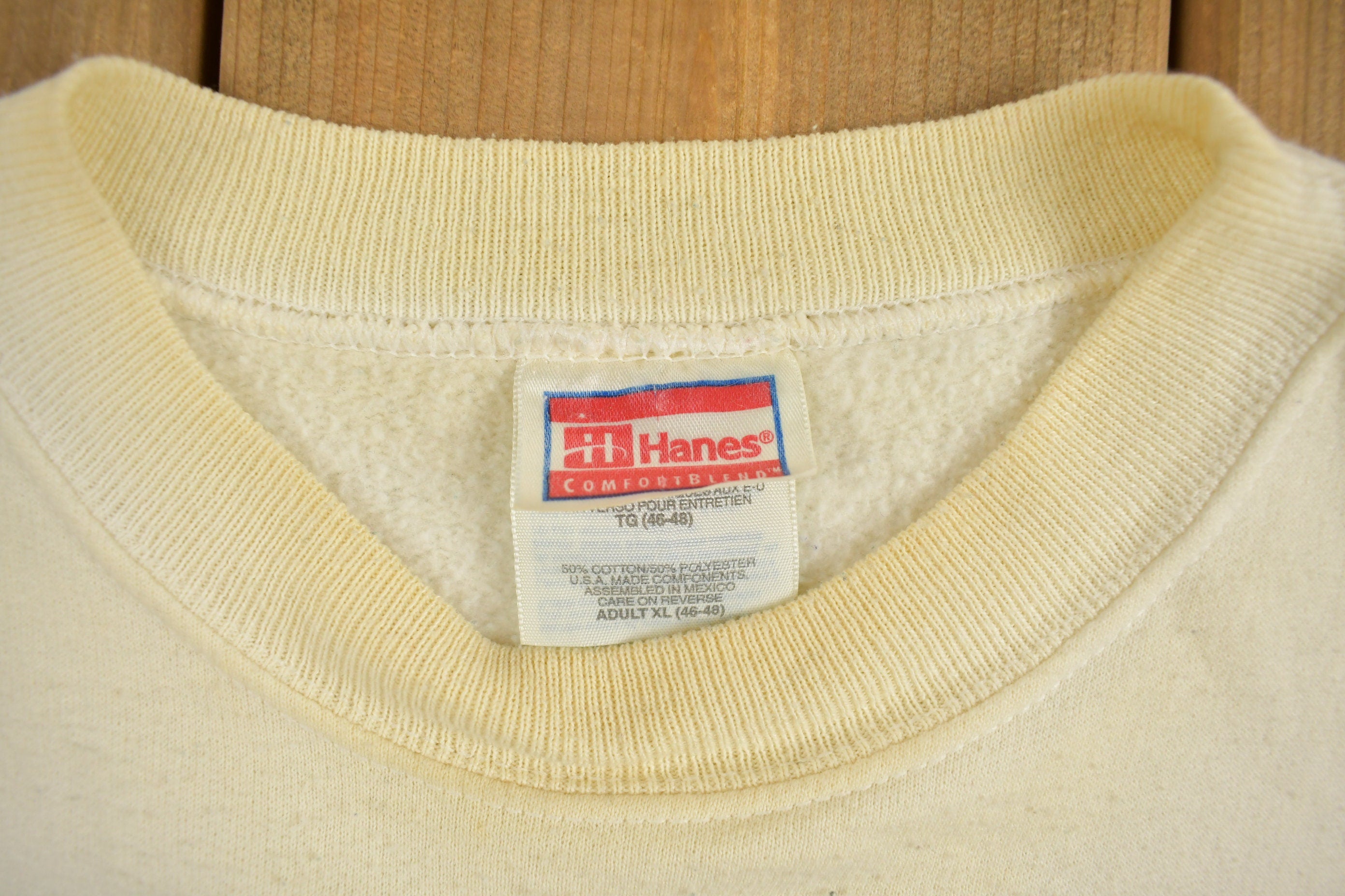 Vintage 1990s Bulls Beef Sticks Crewneck Sweatshirt