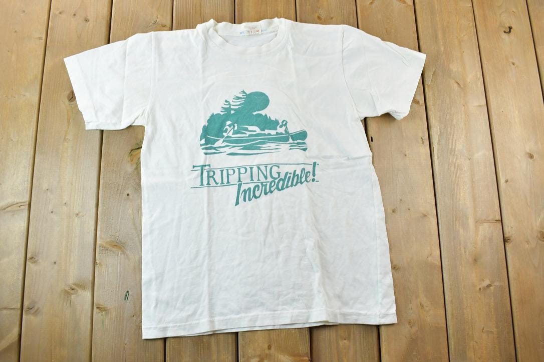 Vintage 1990s Canoe Tripping Incredible Graphic T-Shirt