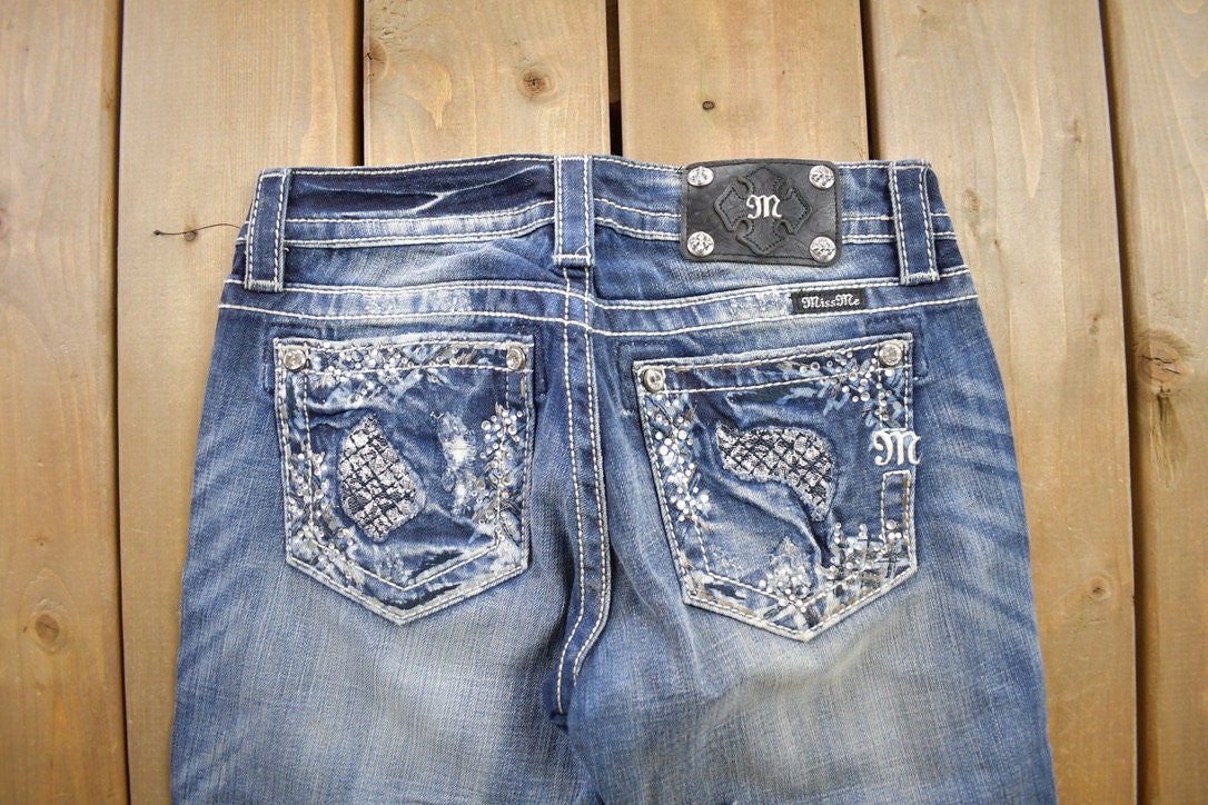Vintage Y2K Miss Me Bedazzled Low Rise Jeans Size 26x31