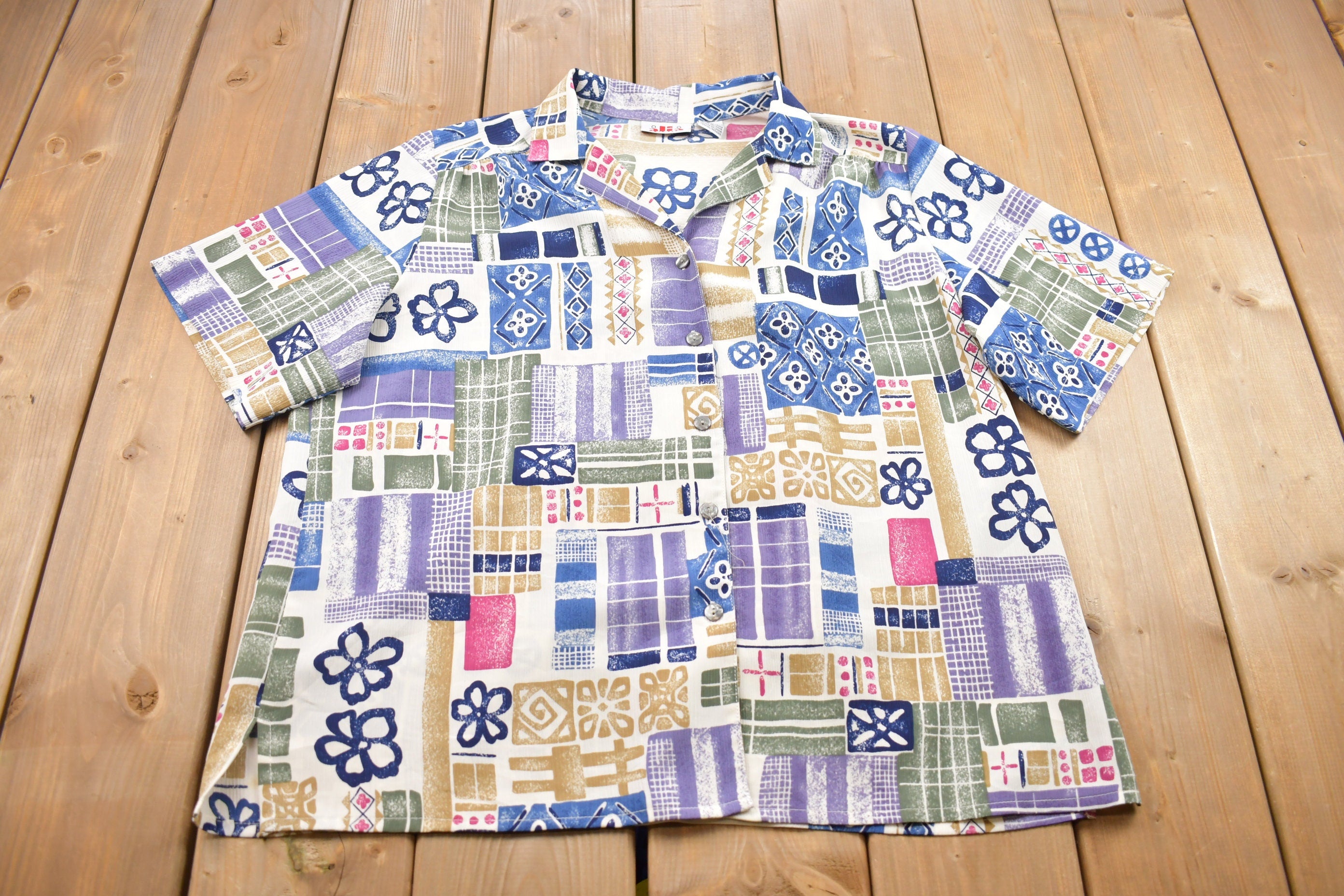 Vintage 1990s Alia Crazy Pattern Button Up T Shirt