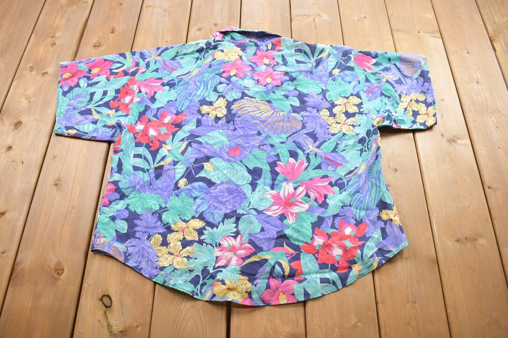 Vintage 1990sMs. Caribou Floral Hawaiian Button Up Shirt