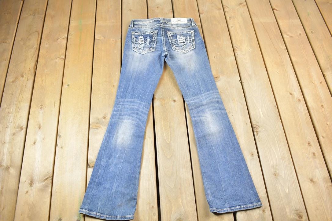 Vintage Y2K Miss Me Bedazzled Low Rise Jeans Size 26x31