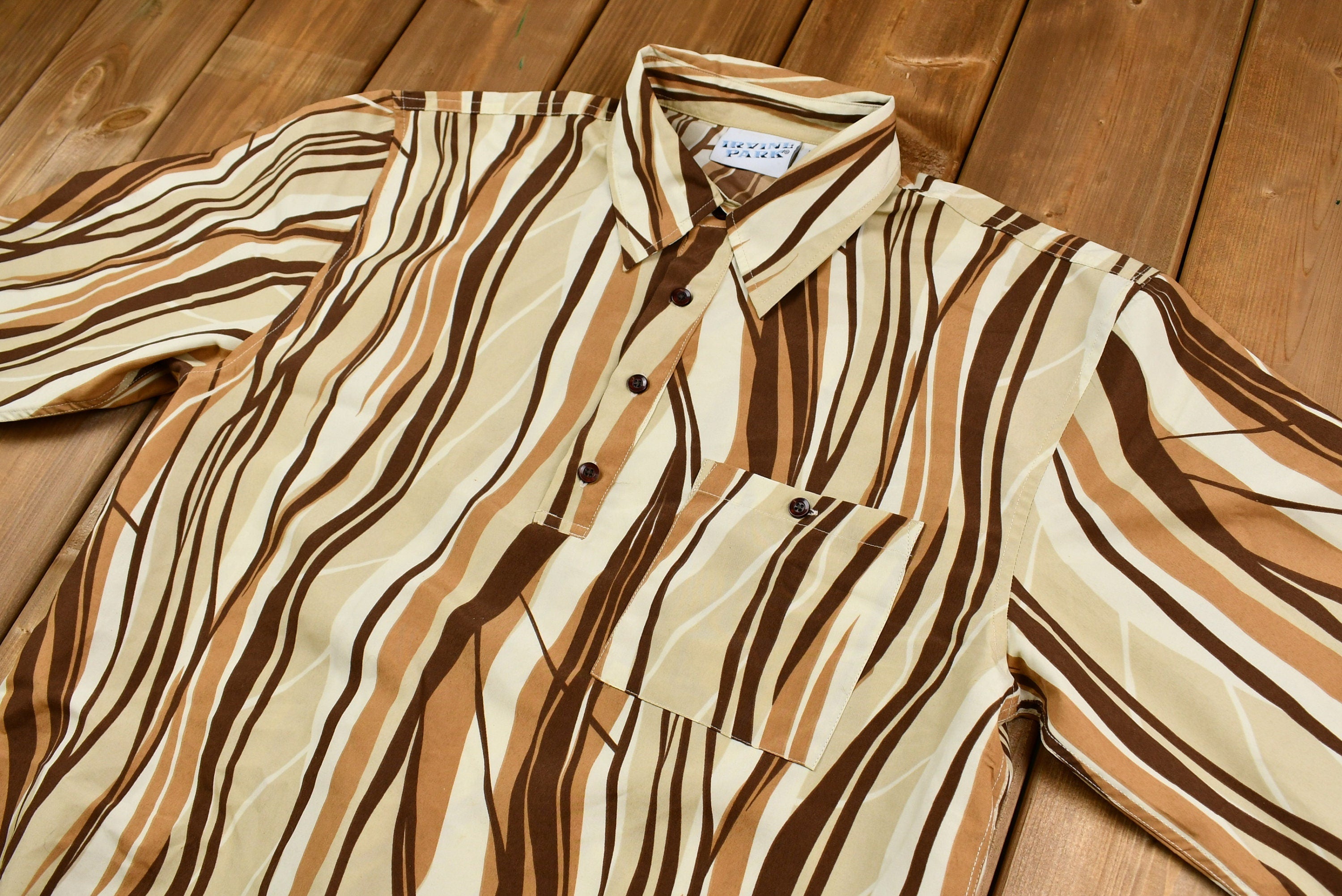 Vintage 1980s Pullover Abstract Graphic Collared Shirt
