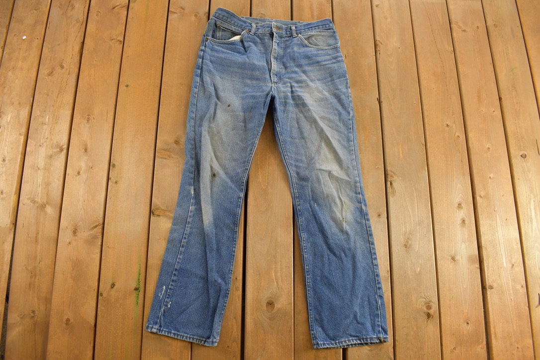 Vintage 1980s LEE Blue Jeans Size 34 x 30 / Streetwear Fashion / Denim / Made In USA / 80s / Lee Denim