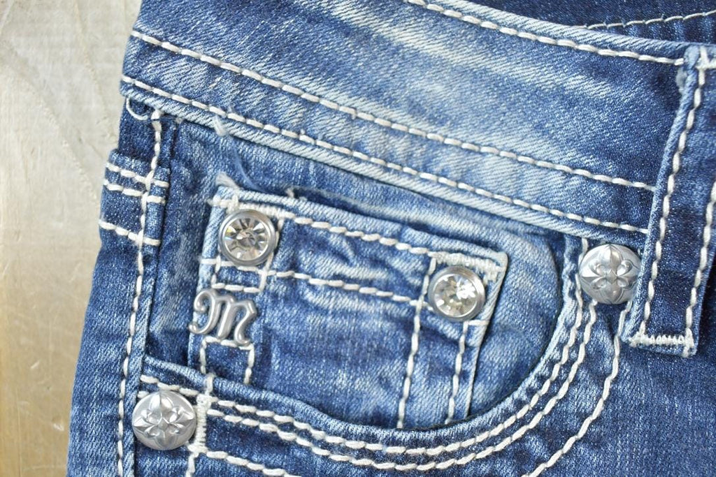 Vintage Y2K Miss Me Bedazzled Low Rise Jeans Size 26x31