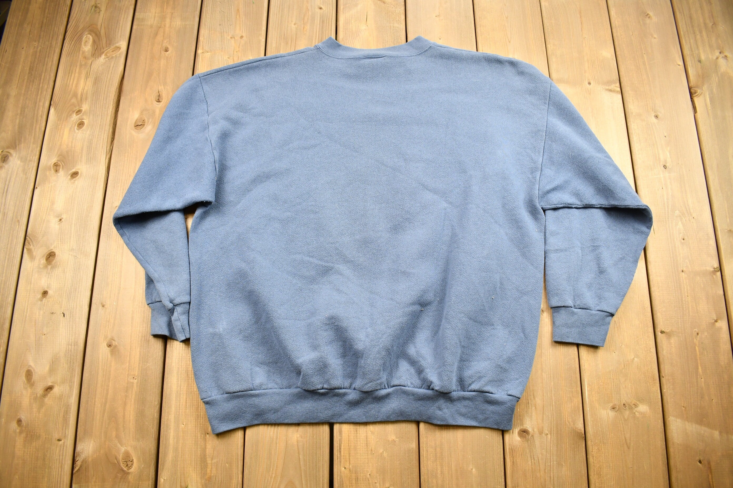 Vintage 1990s Cute Snowman Theme Crewneck Sweater