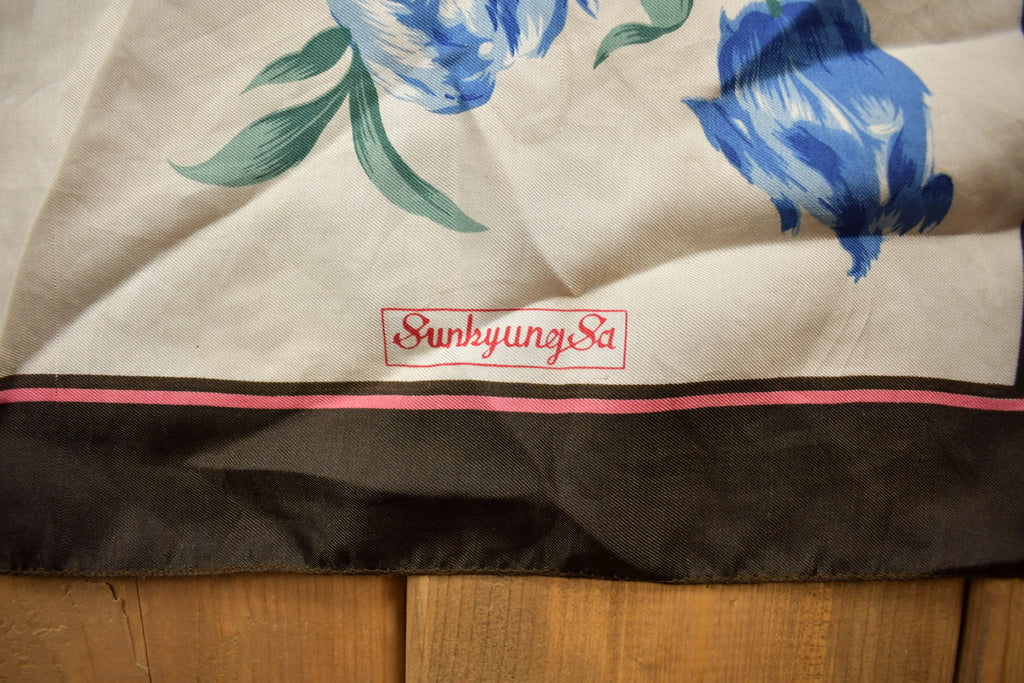 Vintage 1980s Sunkyung Sa Japanese Floral Scarf