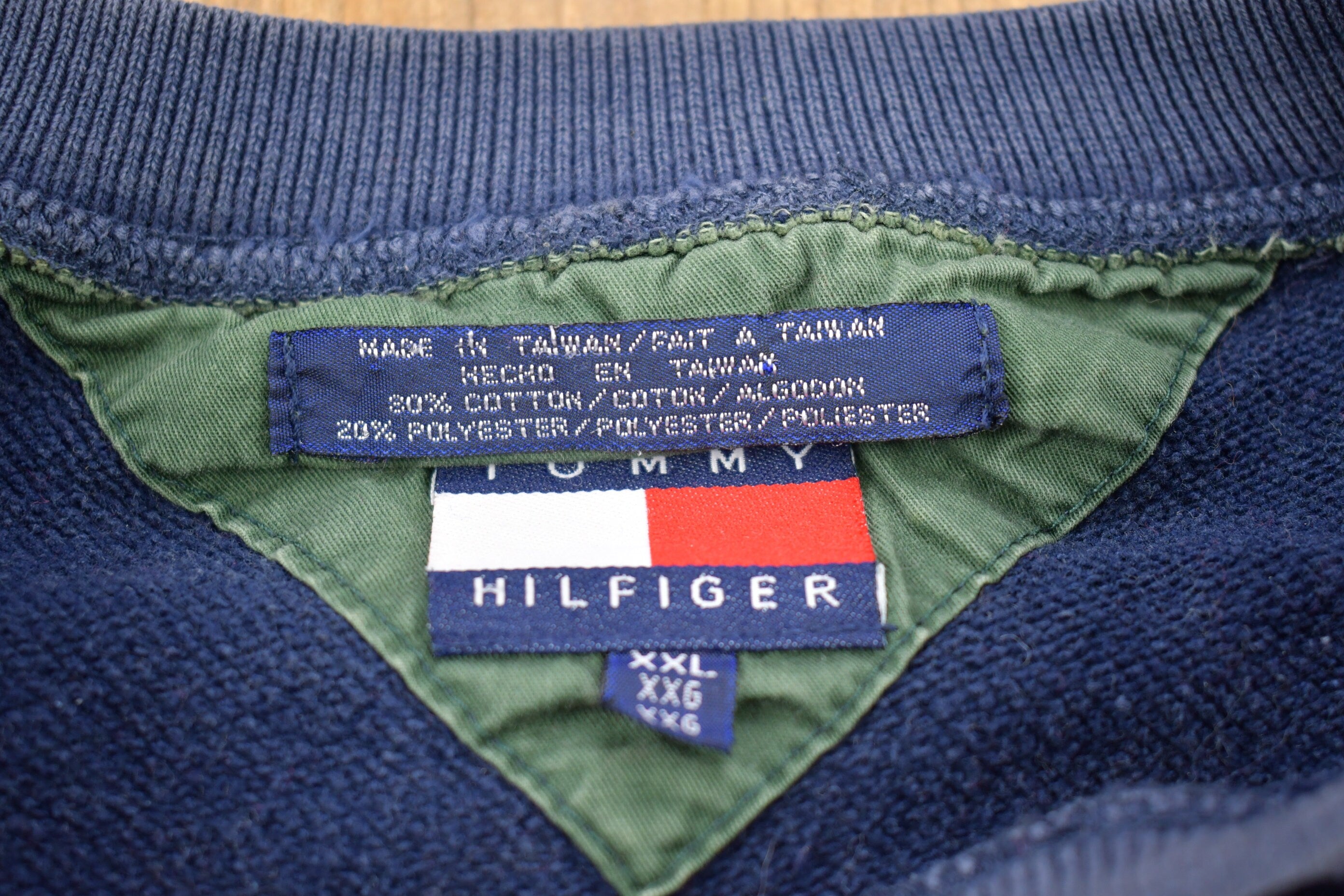 Vintage 1990s Tommy Hilfiger Crewneck Sweatshirt