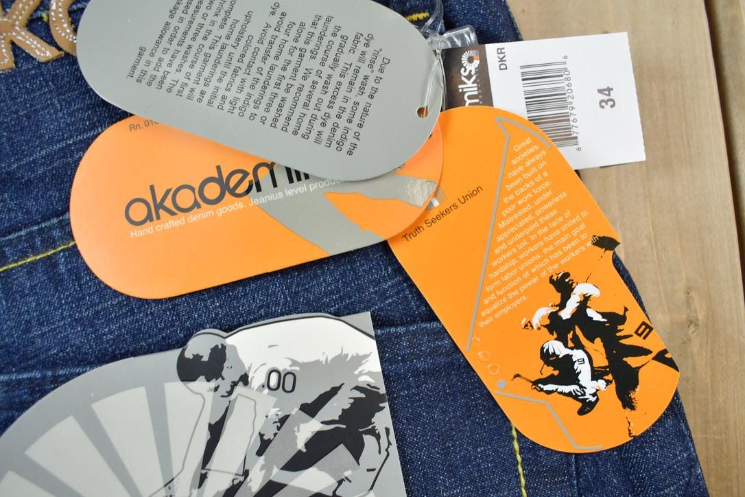 Vintage Y2K Akademiks Deadstock Jeans