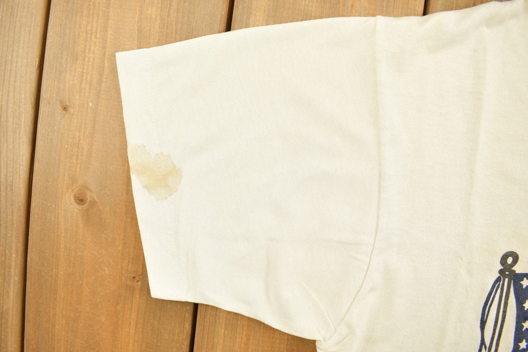 Vintage 1990s B1B USA Military Graphic T-Shirt