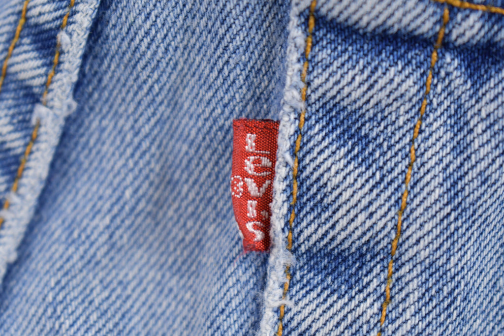 Vintage 1990s Levi's 521 Red Tab Denim Jeans Size 27 x 26.5