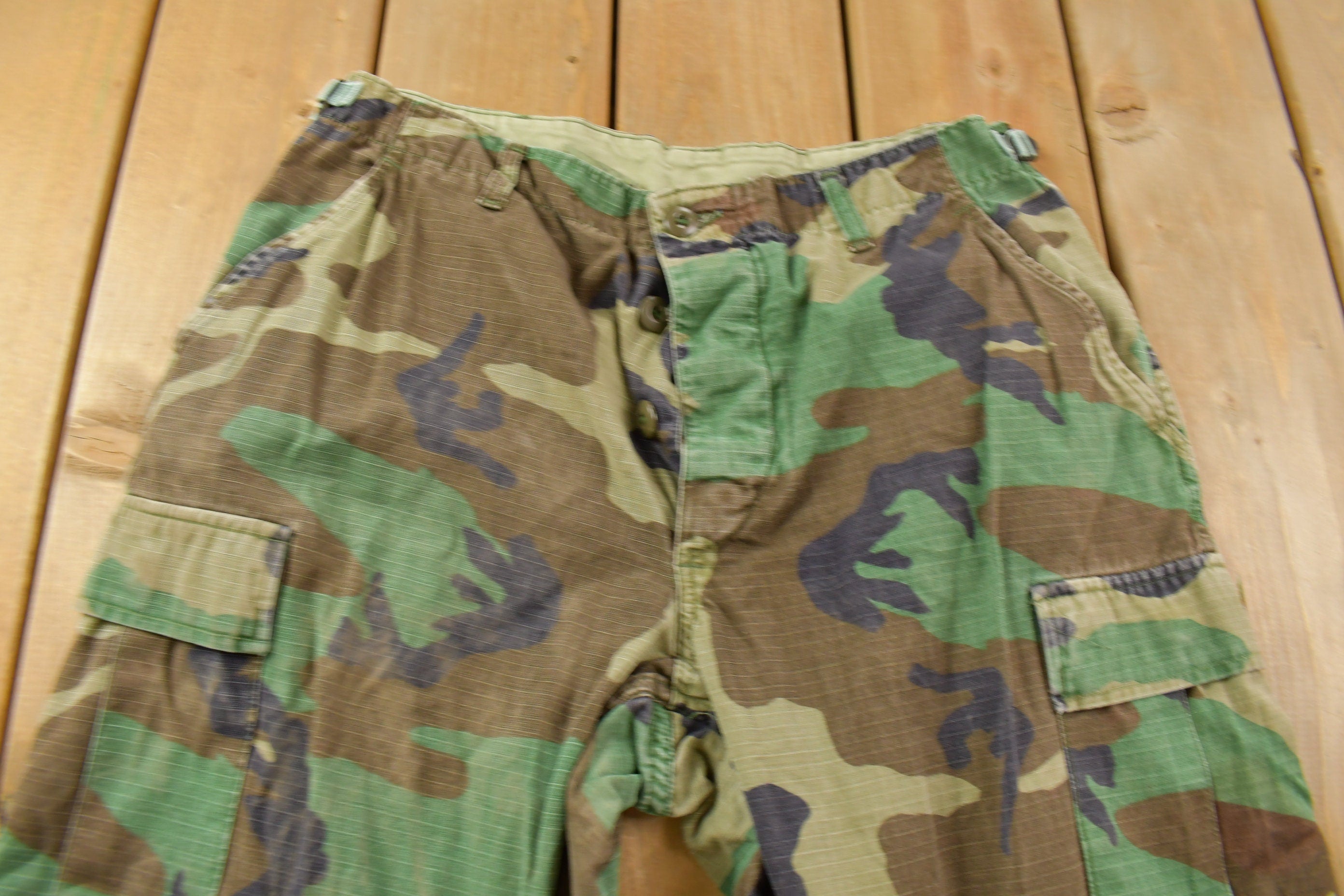 Vintage 1990 Army Woodland Camouflage Cargo Pants Size 27-31 x 32