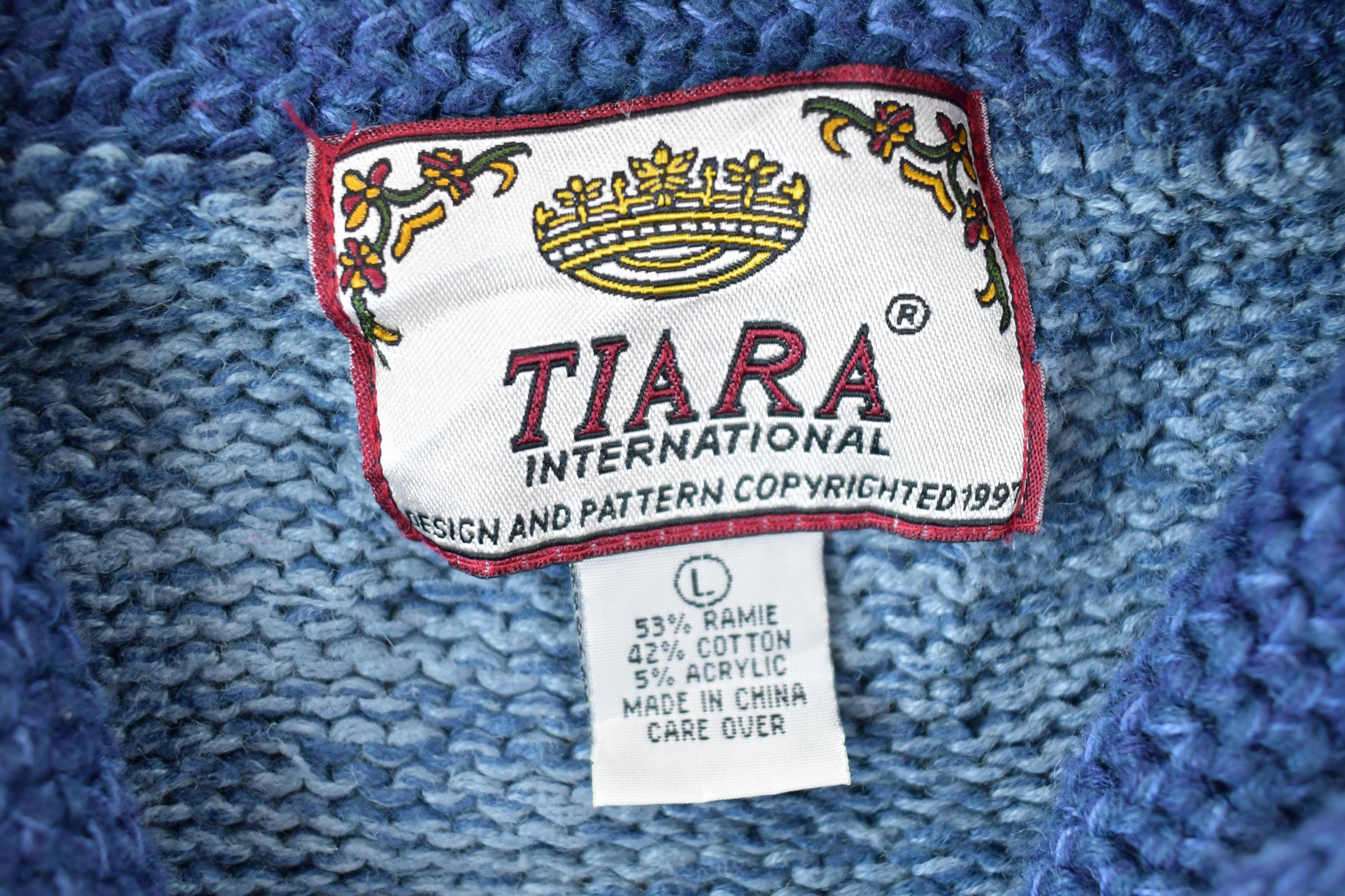 Vintage 1990s Tiara International Holly Christmas heavy Full Button Up Knit Shawl Sweater  90s Crewneck  Made In USA  Preppy Knit