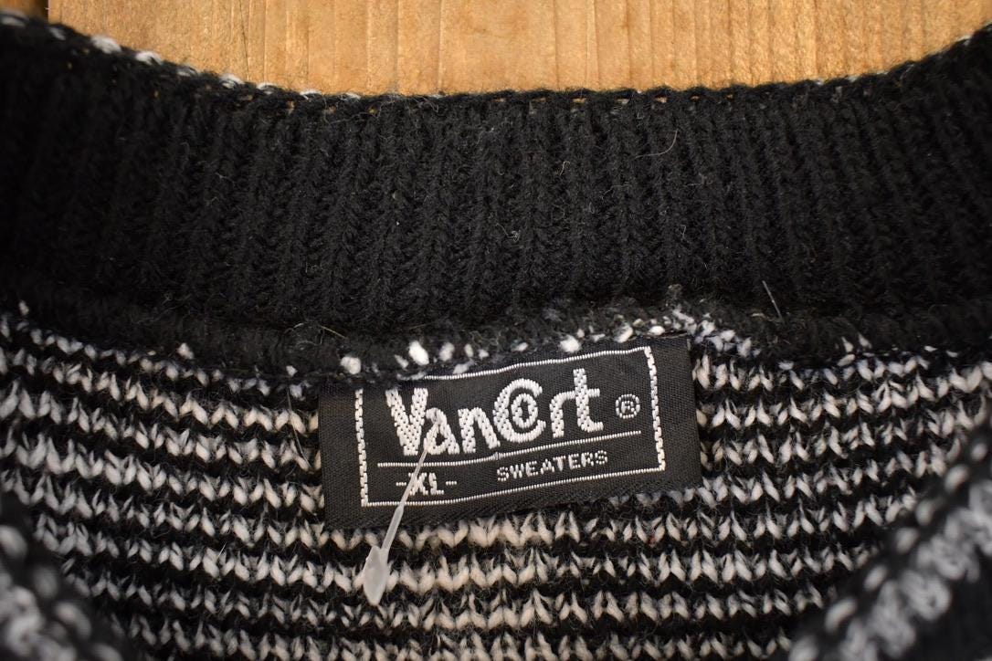 Vintage 1990s Vancourt Abstract Knit Crewneck Sweater Men's L