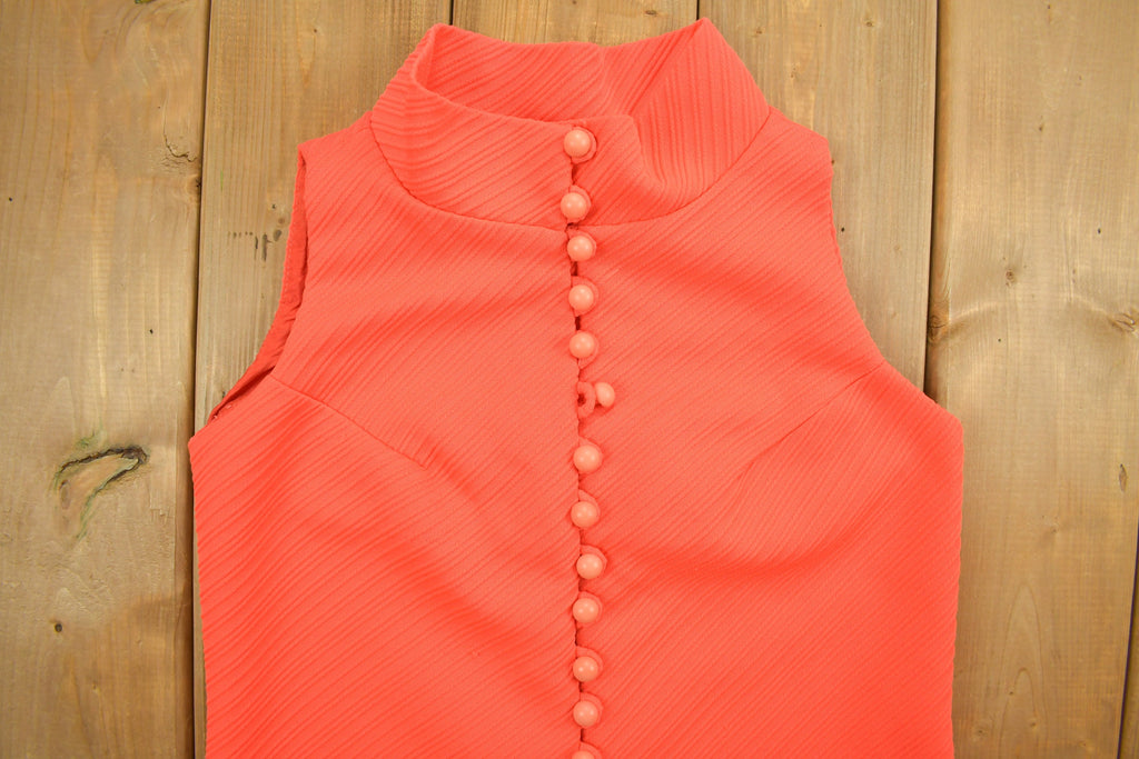 Vintage 1960s Sleeveless Orange Petite Ligue Dress