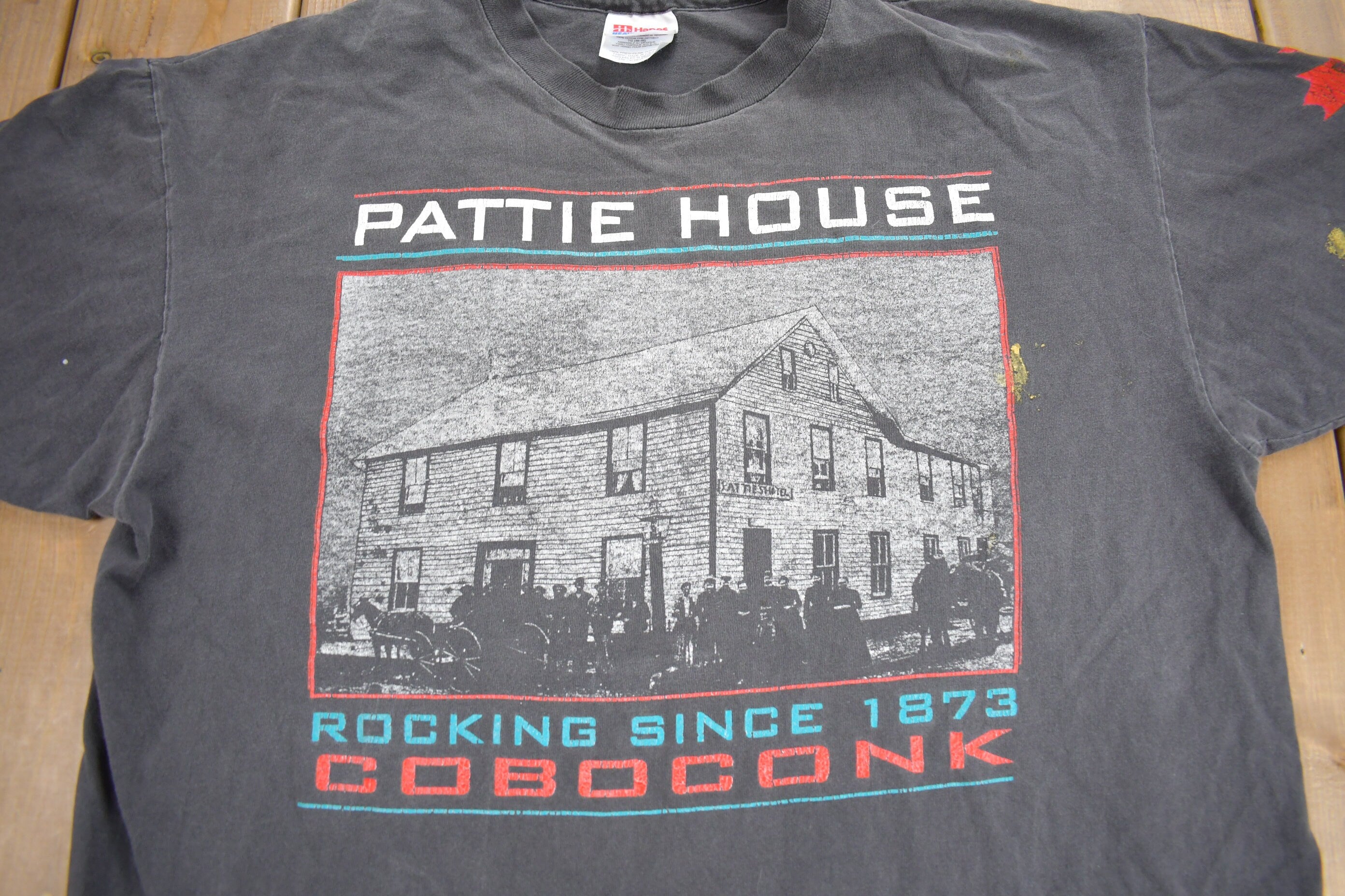 Vintage 1990s Pattie House Coboconk Graphic T Shirt