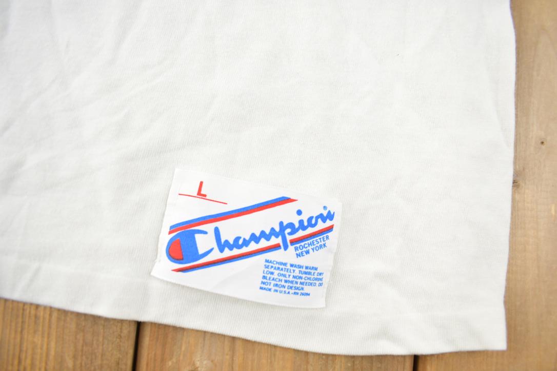 Vintage 1980s University Of Notre Dame Fighting Irish Champion Single Stitch Collegiate Shirt Made In USA