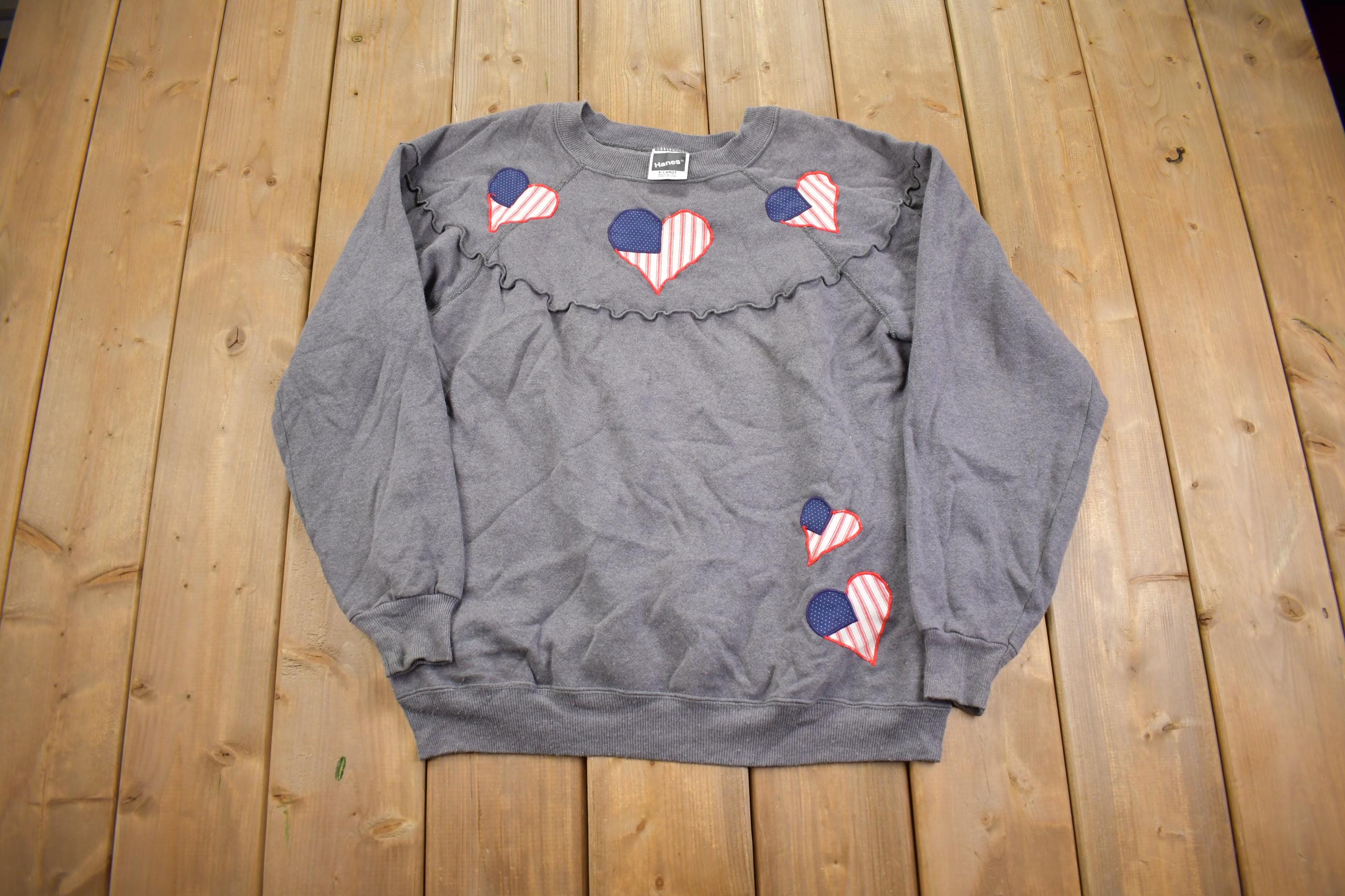Vintage 1990s Hanes Embroidered USA Hearts Crewneck Sweater Made In USA - XL