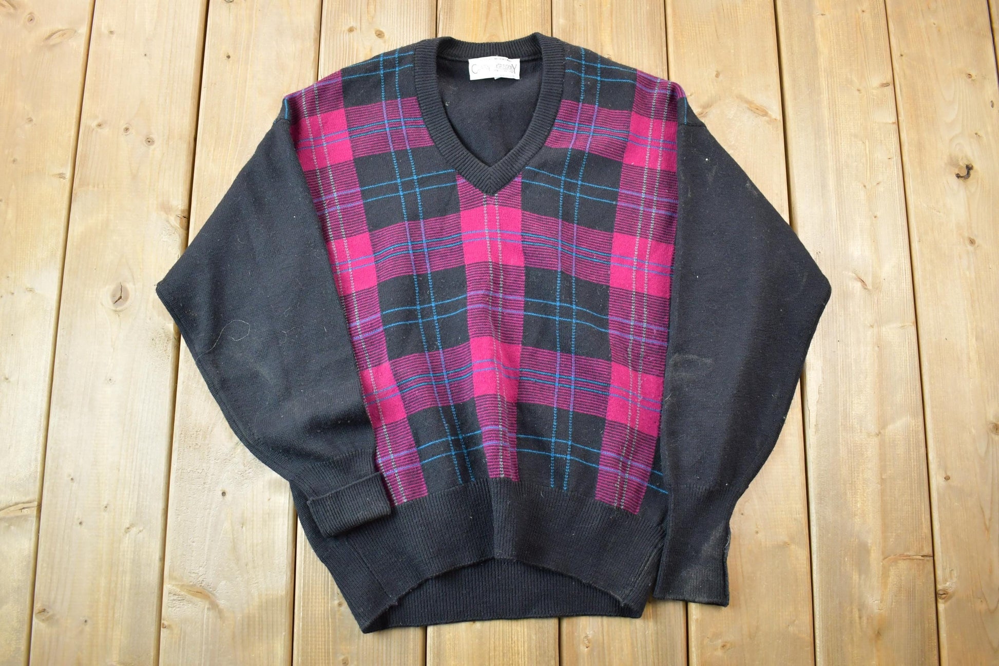 Vintage 1990s Clark And Gregory Red Plaid Knit V Neck Sweater