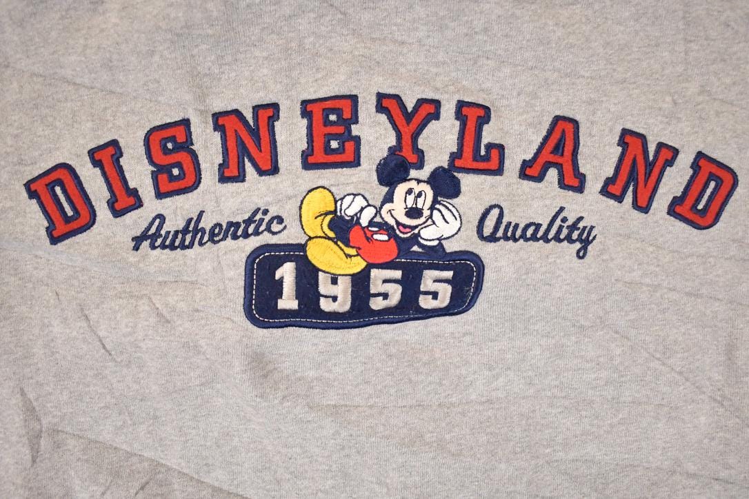 Vintage 1990s Disneyland Full Zip Hoodie Sweater Women's XL