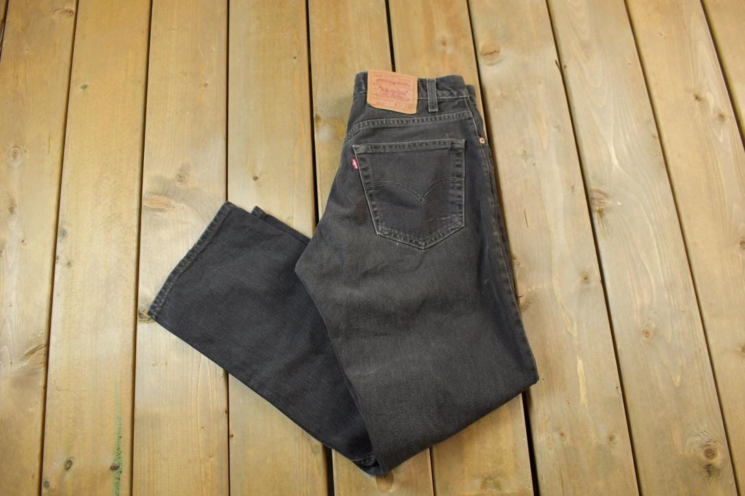 Vintage 1990s Levi's 505 Red Tab Black Jeans Size 33 x 30