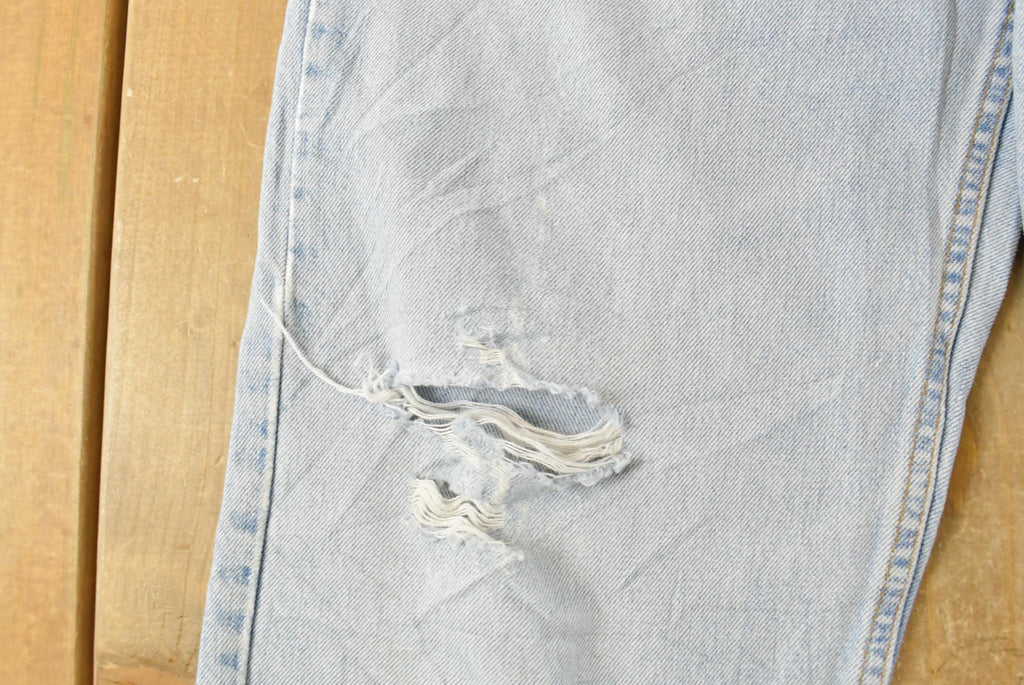 Vintage 1990s Levi's Distressed 550 Relaxed Fit Denim Jeans Men's 33 x 33 / 90s Levi's / Blown Out Sun Faded Jeans