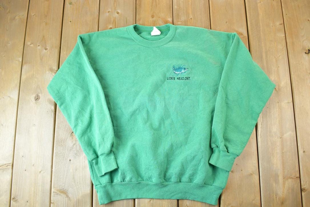 Vintage 1990s Lions Head Fishing Crewneck Sweatshirt