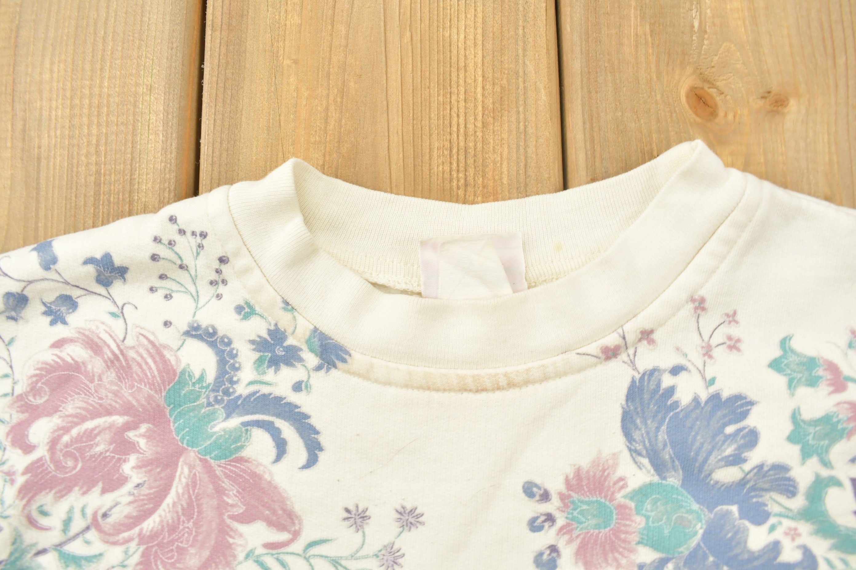 Vintage 1990s Footlocker Floral Crewneck Sweater